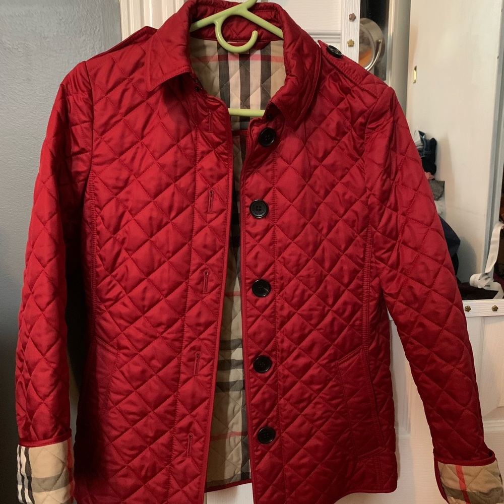 Burberry quilt jacket in size xsmall